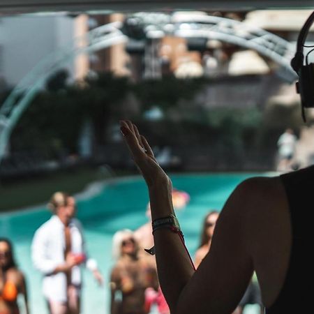 Bc Music Resort (Adults Only) 貝尼多姆 外观 照片